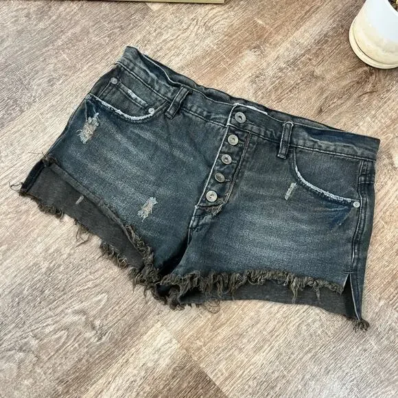 Free People Black Distressed Button Fly Jean Shorts Raw Hem Split Seam - Picture 3 of 4